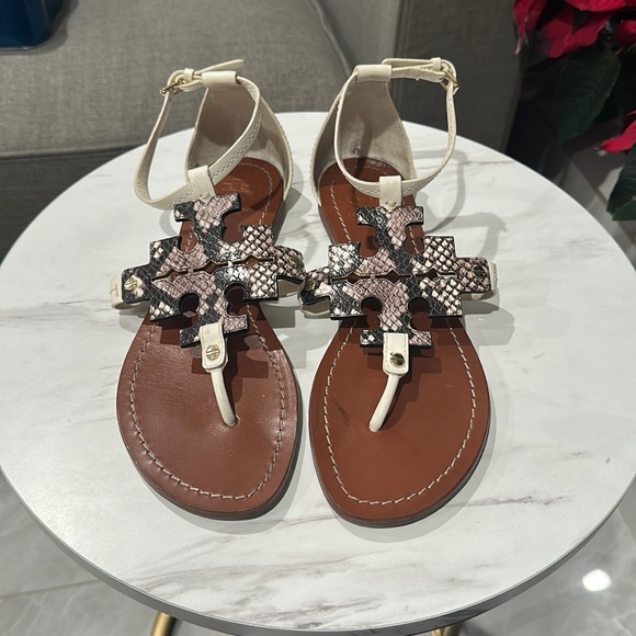 Tory Burch White Sandals - Picture 1 of 5